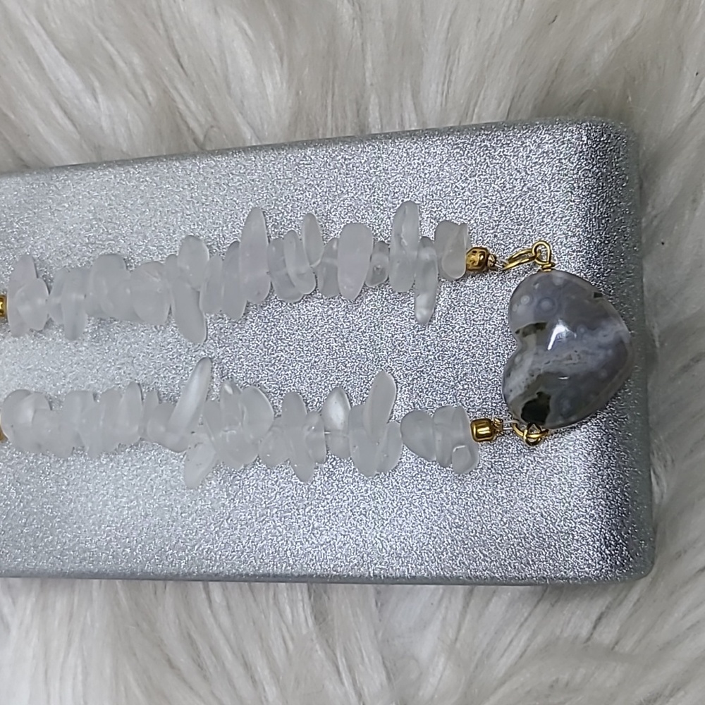Heart Necklace White Gray Agate Pearls Gold Tone Lightweight Fun Handmade Gift - Picture 3 of 6